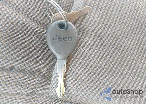 2000 Jeep Grand Cherokee Laredo from USA, damaged, VIN 1J4G248S5YC160787